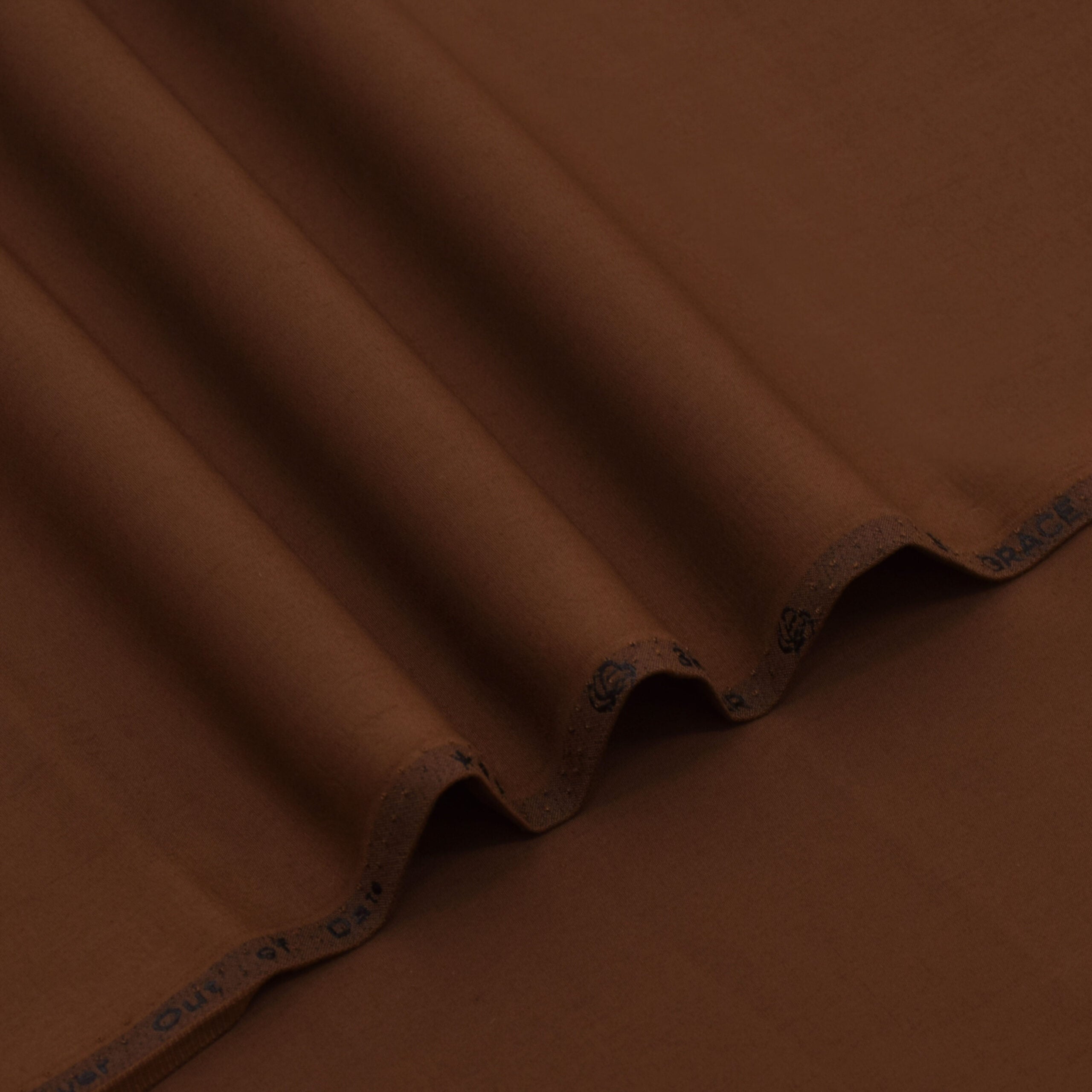 Shaffer By Grace Premium Wash Wear – Brown